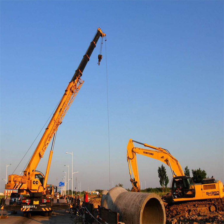 德保工地租吊车多少钱