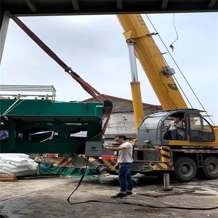 德保大吨位吊车租赁应急保障方案|化解突发吊装需求难题